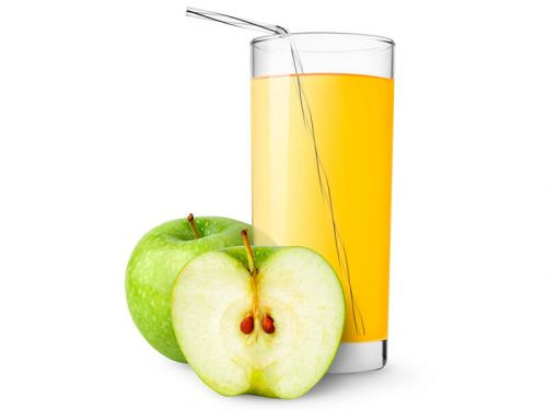 Яблочный сок на белом фоне