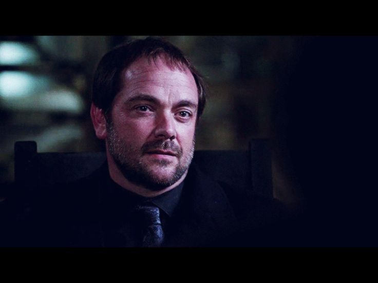 Марк Шеппард Кроули гиф