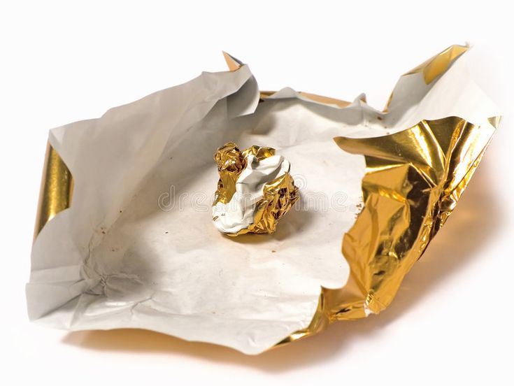 Фантик от конфеты смятый