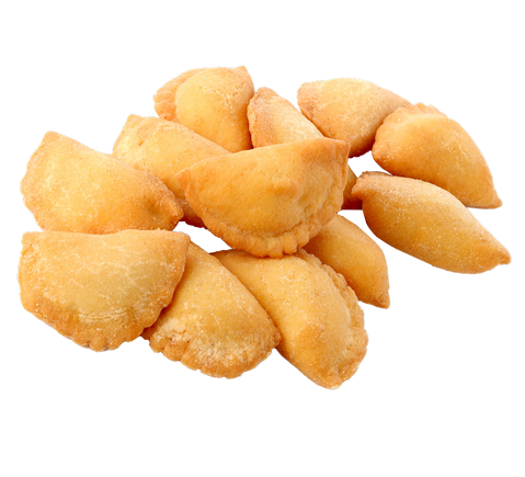 Вареники на белом фоне