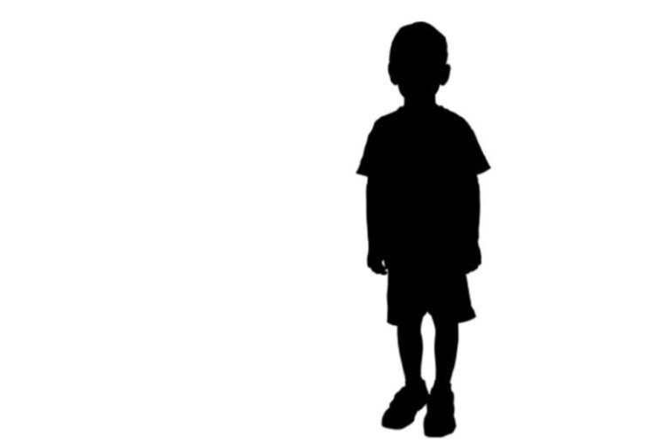 Силуэт мальчишки