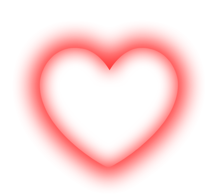 Розовое сердечко на белом фоне