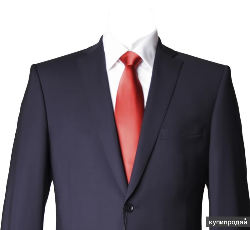 Костюм с галстуком
