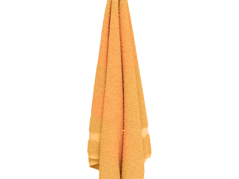 Полотенце на белом фоне