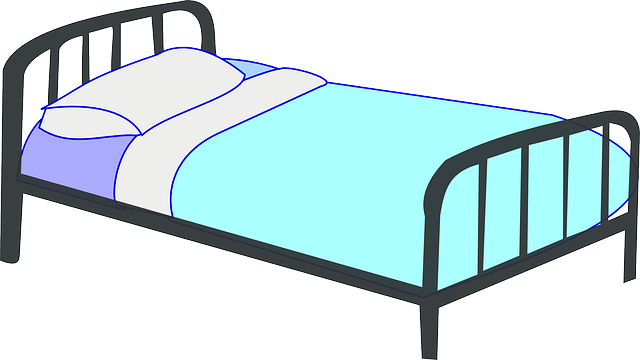 Рисунки бумажные кровати