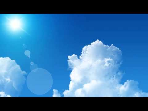 Голубое небо с облаками