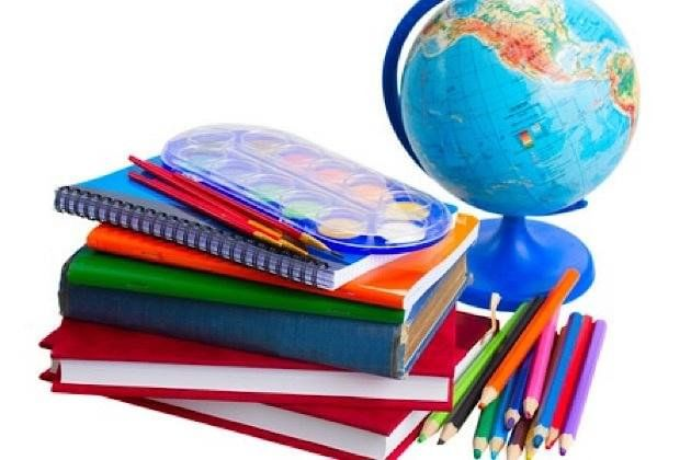 Глобус и книги