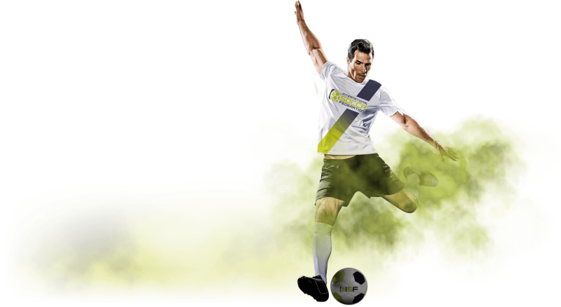 Футболист на прозрачном фоне