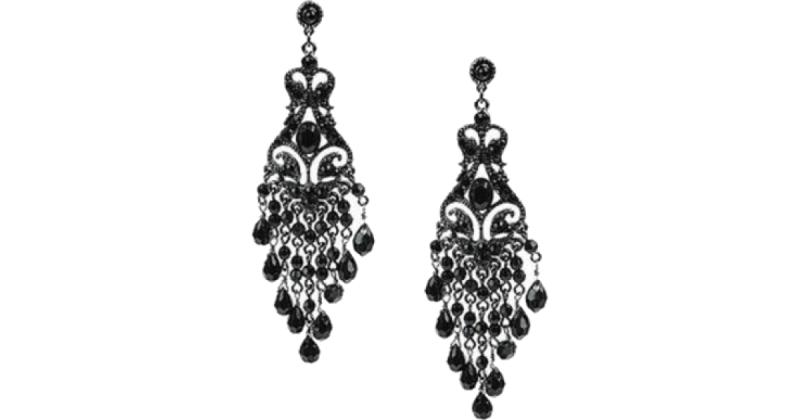 Серьги на белом фоне