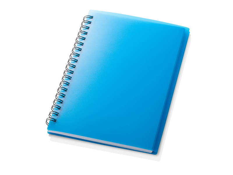 Тетрадь на белом фоне