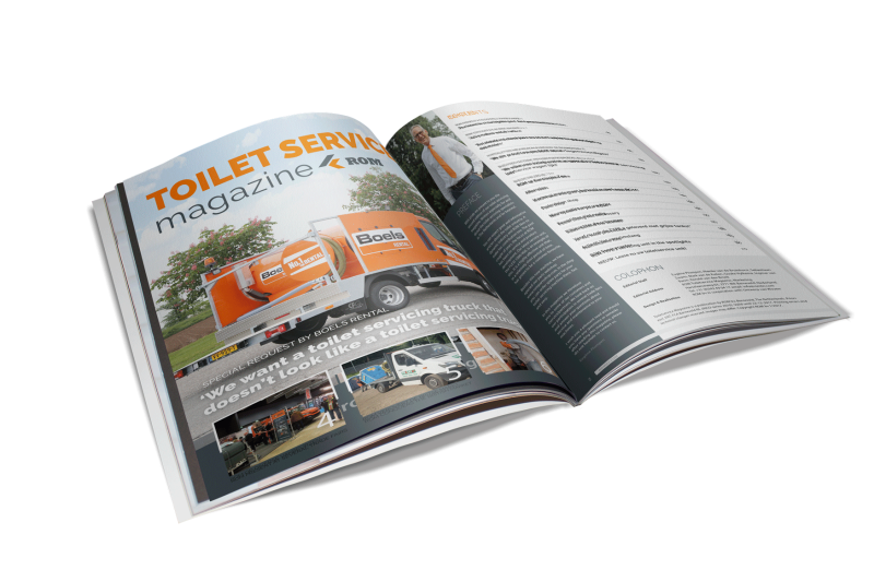 Раскрытый журнал на прозрачном фоне