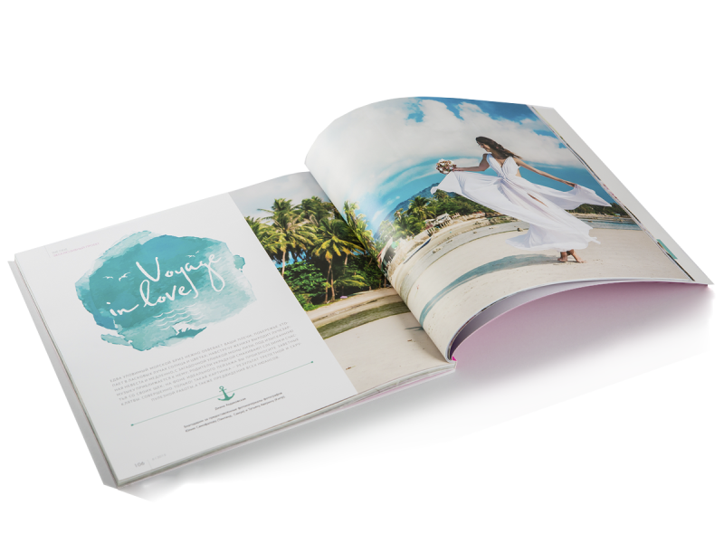 Журнал на белом фоне