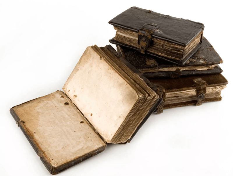 Старинные книги