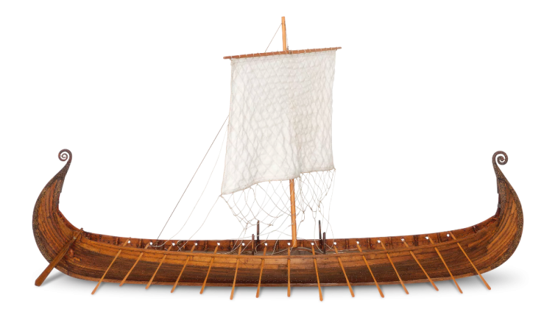 Корабль викингов сбоку