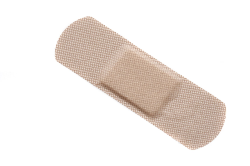 Пластырь на белом фоне