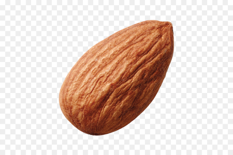 Орехи на белом фоне