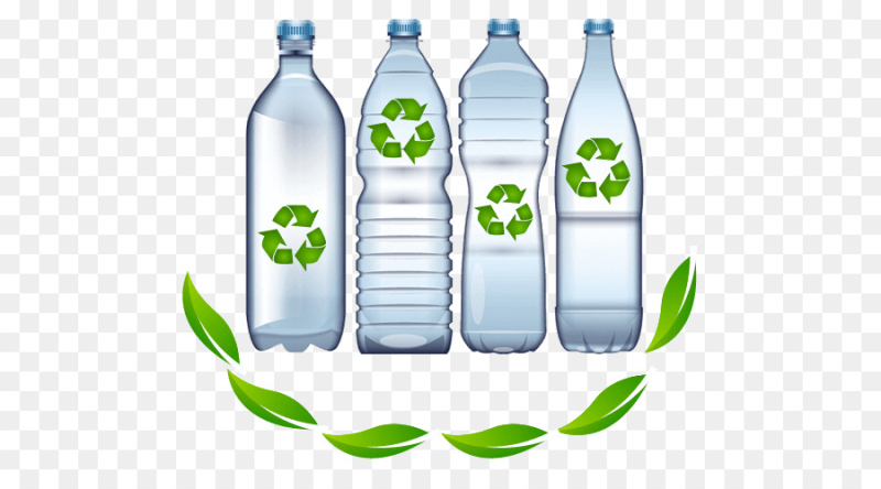 Пластиковая бутылка на прозрачном фоне