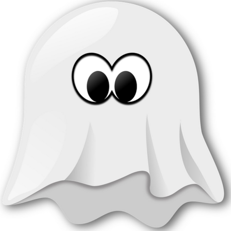 Привидение на белом фоне