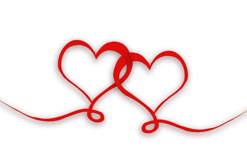 Сердечки на белом фоне