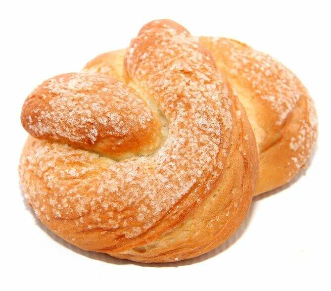 Булочка на белом фоне