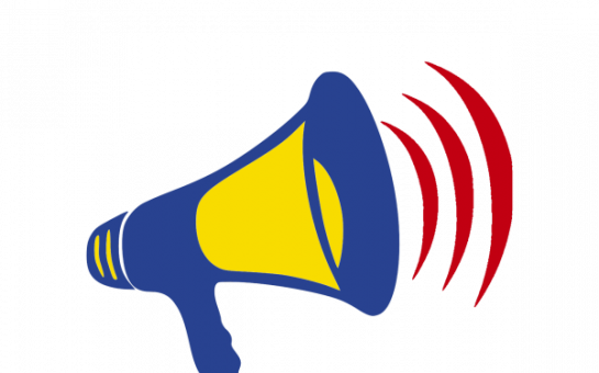 Ребенок с рупором