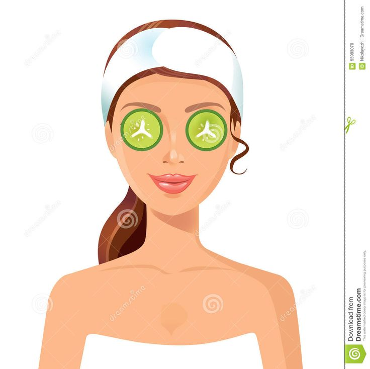 Девушка в маске косметология