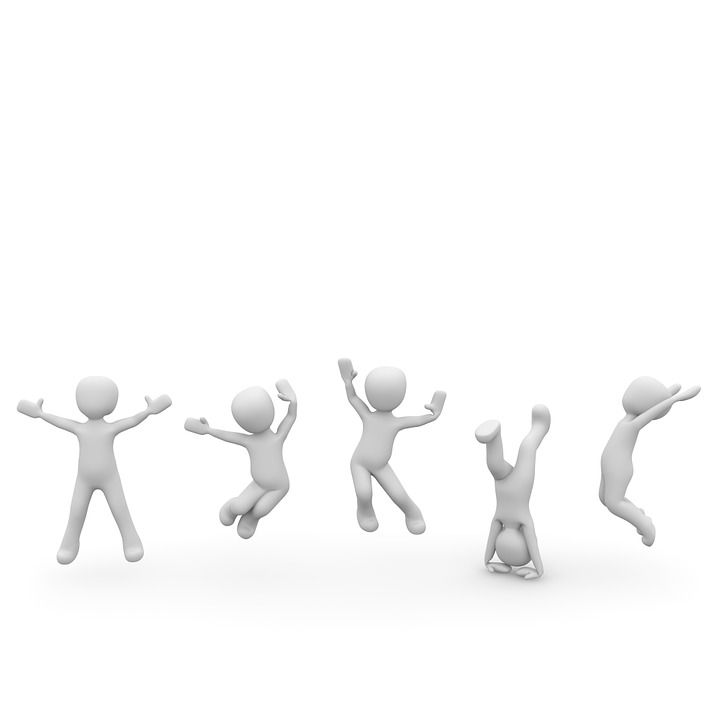 Человечек радуется