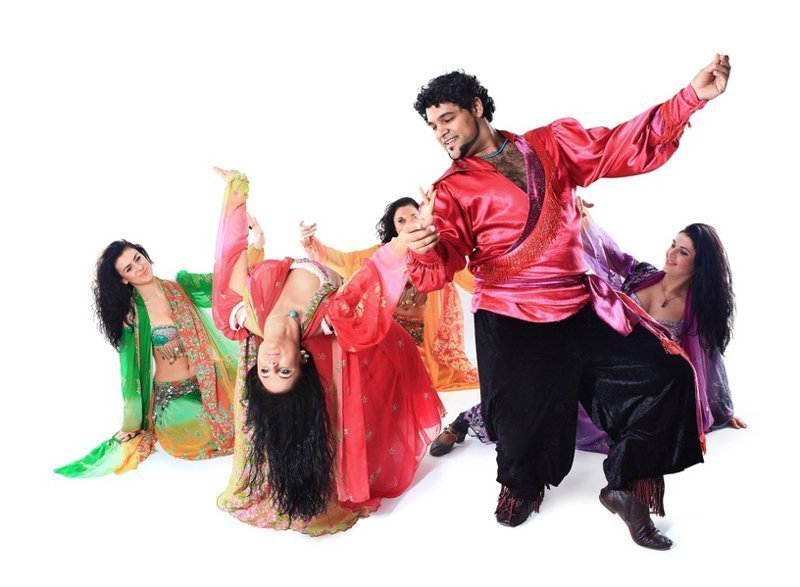 Цыганский национальный костюм