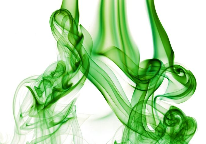 Дым на зеленом фоне
