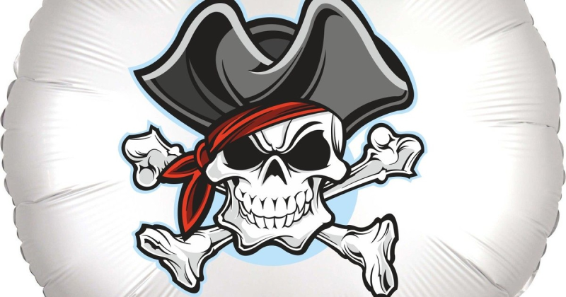 Пиратский знак череп