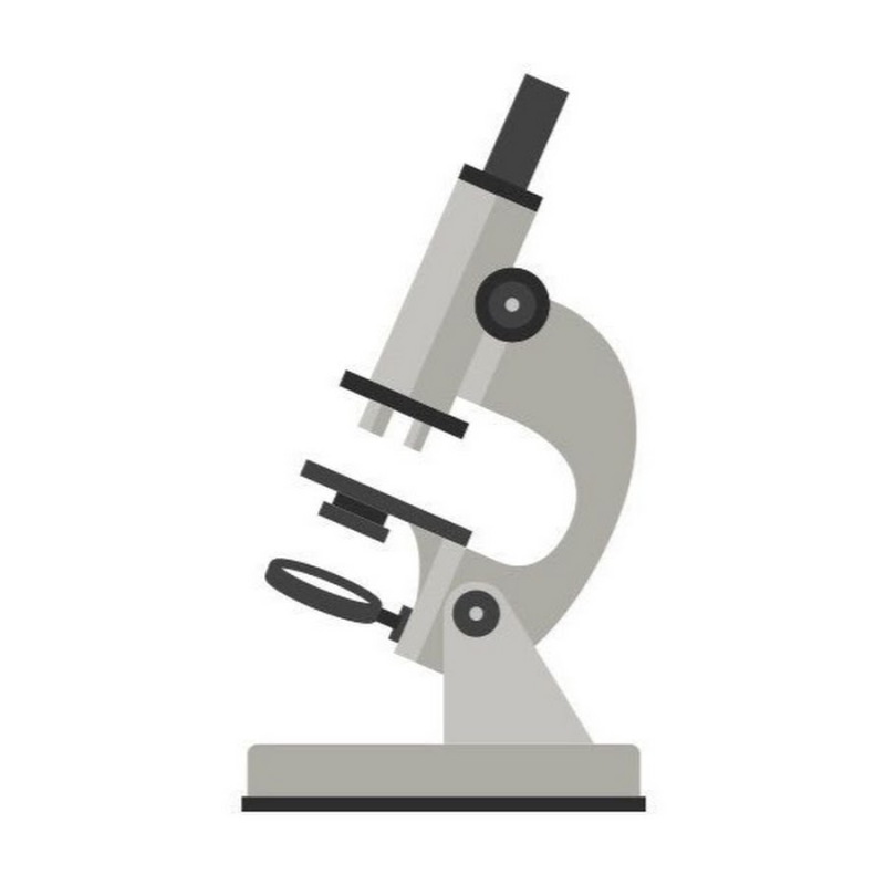 Микроскоп на белом фоне