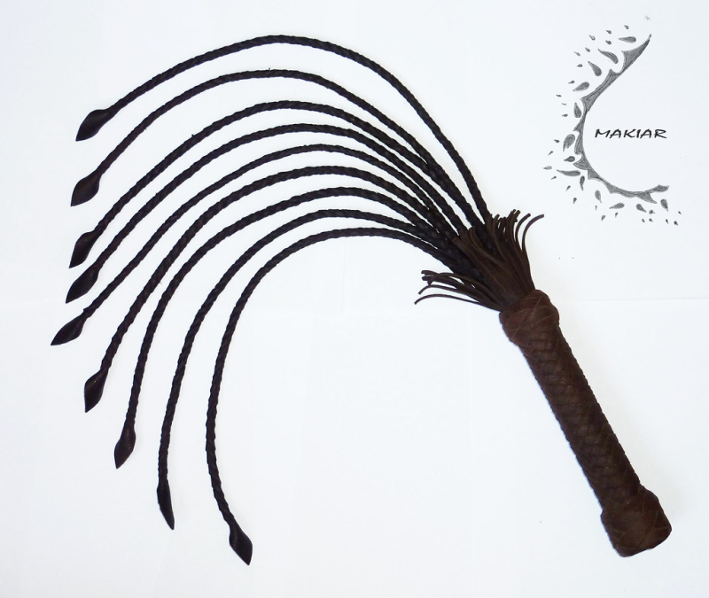 Плетка семихвостка Карабаса Барабаса