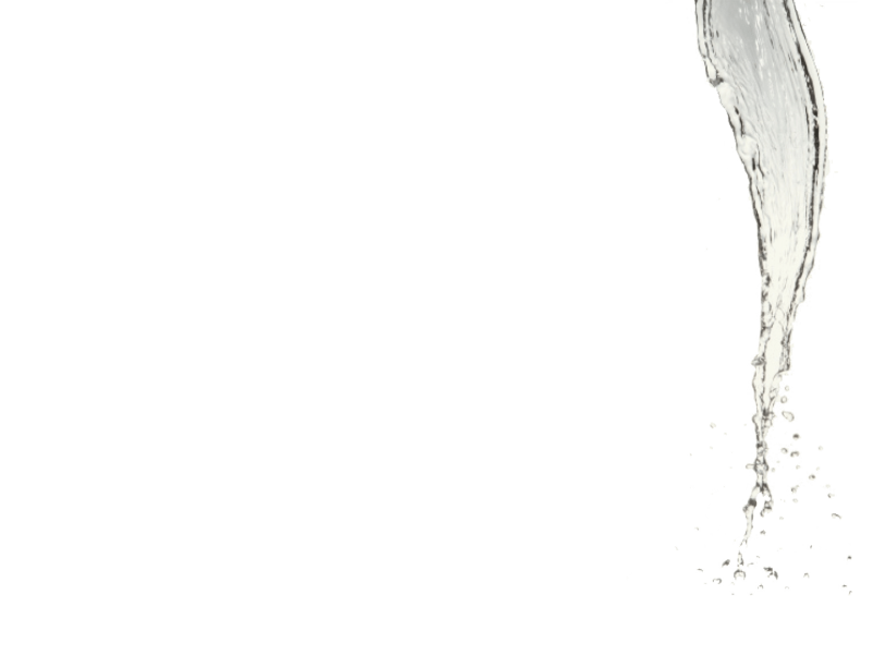 Струя воды на белом фоне