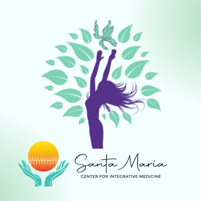 Дерево силуэт с женщиной