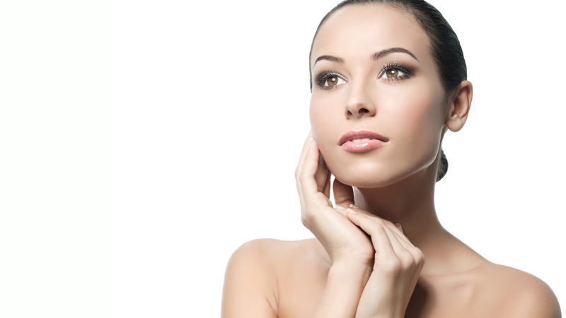 Женское лицо