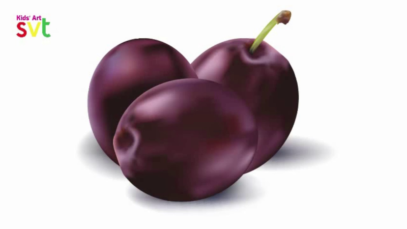 Слива на прозрачном фоне