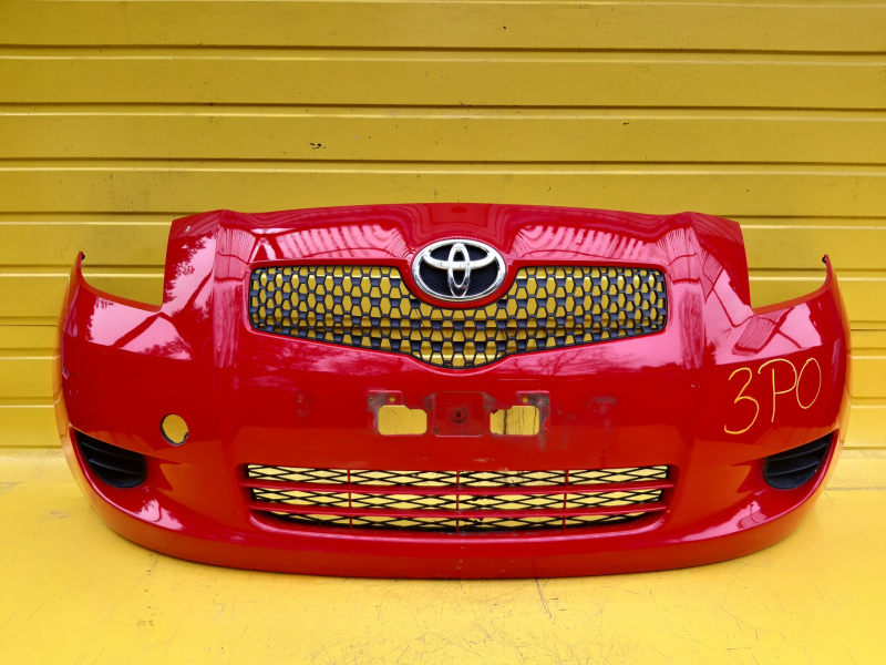 Бампер автомобиля