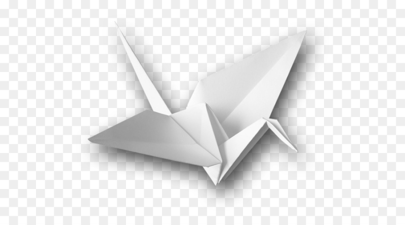 Бумажные Журавлики на белом фоне