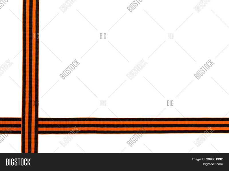 Рамка из георгиевской ленточки