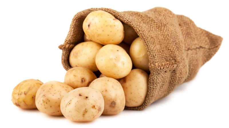 Картофель в мешках