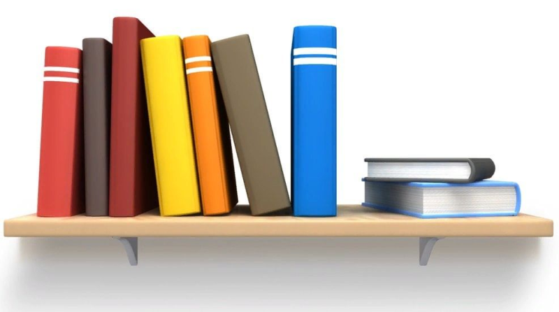 Книги на полке