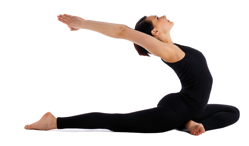 Йога на белом фоне