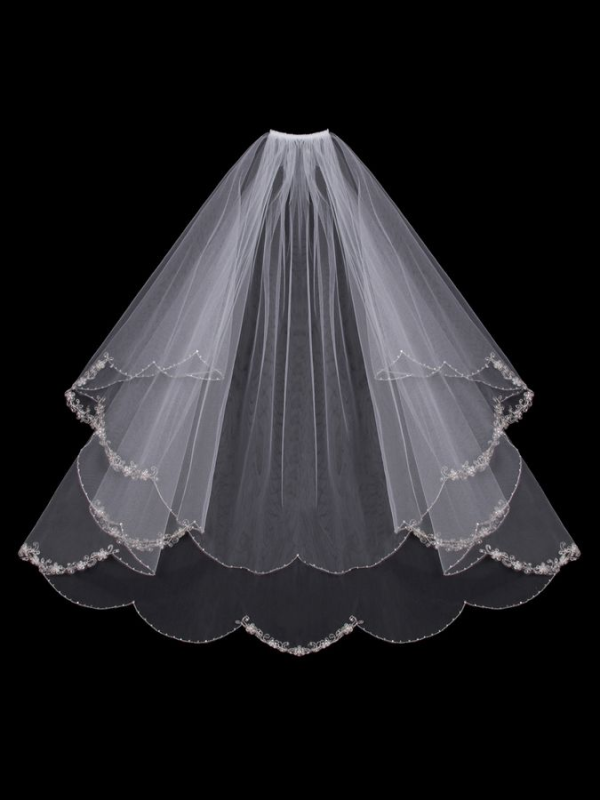 Прозрачная фата