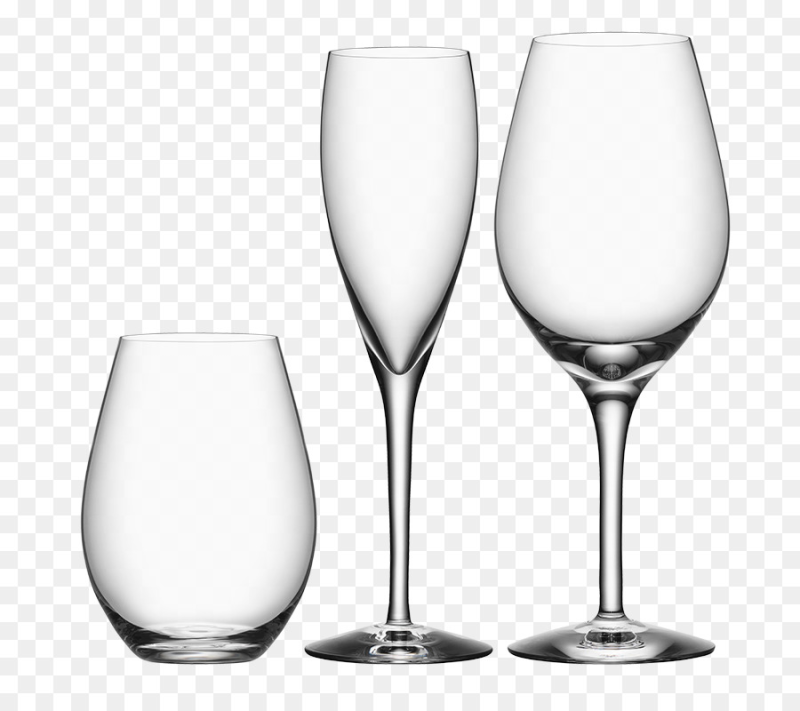 Прозрачный бокал