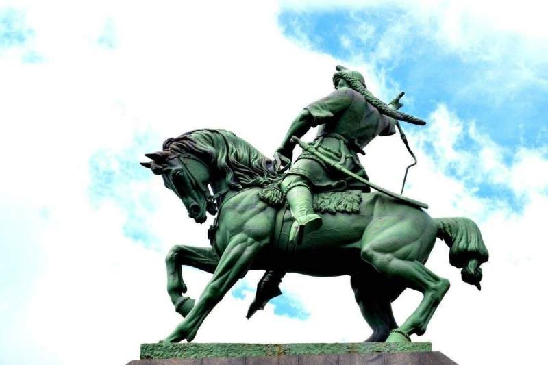 Памятник Салавату Юлаеву в Уфе